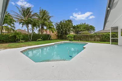 13772 Ishnala Circle, Wellington, FL 33414 - Photo 32