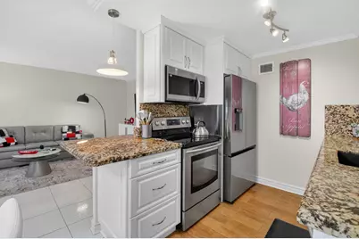 3085 E Exeter E #3085, Boca Raton, FL 33434 - Photo 14