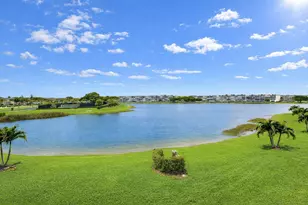 3085 E Exeter E, Boca Raton, FL 33434 - Photo 2