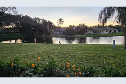 12 VÃ­a De Casas Sur #Apt 203, Boynton Beach, FL 33426 - Photo 14