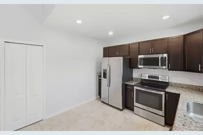 2350 SE Calcutta Circle, Port Saint Lucie, FL 34952 - Photo 16