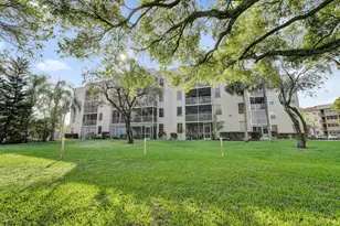 9501 Seagrape Dr, Davie, FL 33324 - Photo 58