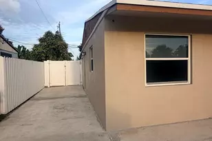 2240 SW 43rd Ave, Fort Lauderdale, FL 33317 - Photo 1