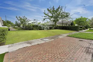 805 SE 10th St, Fort Lauderdale, FL 33316 - Photo 4