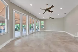 805 SE 10th St, Fort Lauderdale, FL 33316 - Photo 26