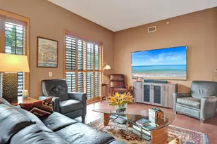 2617 NE 14th Ave, Wilton Manors, FL 33334 - Photo 10