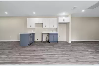2451 NW 21st Street, Fort Lauderdale, FL 33311 - Photo 8