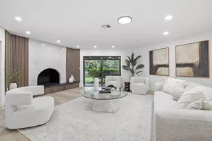 8862 Wendy Ln S, West Palm Beach, FL 33411 - Photo 2