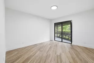 8862 Wendy Ln S, West Palm Beach, FL 33411 - Photo 14