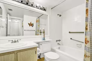 338 Knotty Pine Cir, Greenacres, FL 33463 - Photo 14