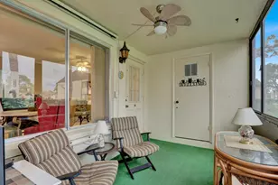 338 Knotty Pine Cir, Greenacres, FL 33463 - Photo 16