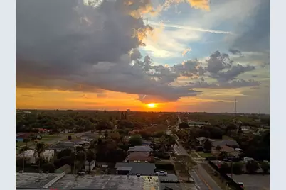 220 Lake Shore Drive #823, West Palm Beach, FL 33403 - Photo 6