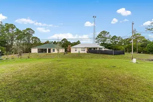 8275 105th Ct, Vero Beach, FL 32967 - Photo 34