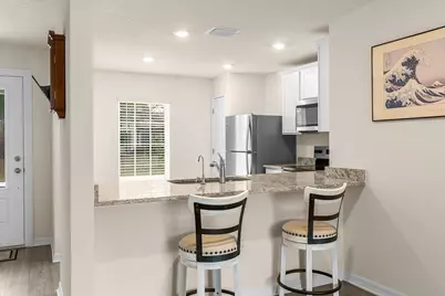 8275 105th Court, Vero Beach, FL 32967 - Photo 2