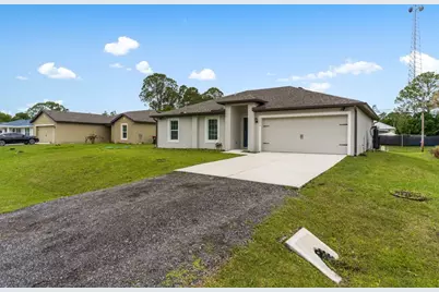 8275 105th Court, Vero Beach, FL 32967 - Photo 6