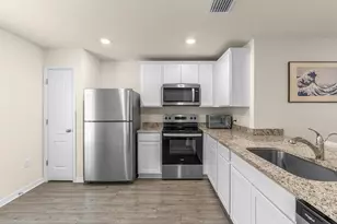 8275 105th Ct, Vero Beach, FL 32967 - Photo 16