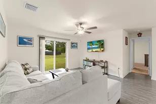 8275 105th Ct, Vero Beach, FL 32967 - Photo 12