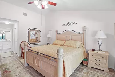 9260 Laurel Green Drive, Boynton Beach, FL 33437 - Photo 20