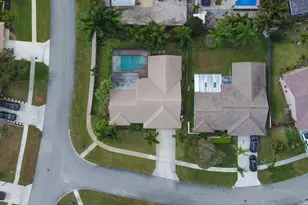 9260 Laurel Green Dr, Boynton Beach, FL 33437 - Photo 58