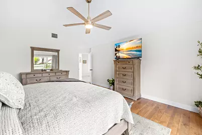 218 W Canterbury Dr W, Palm Beach Gardens, FL 33418 - Photo 24