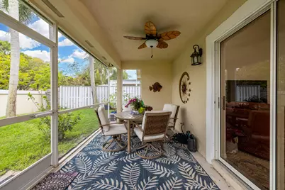 218 W Canterbury Dr W, Palm Beach Gardens, FL 33418 - Photo 38