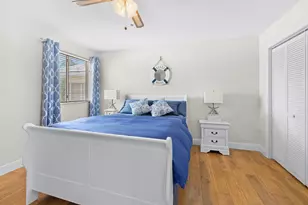 218 W Canterbury Dr W, Palm Beach Gardens, FL 33418 - Photo 28