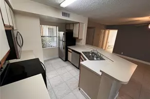 9999 Summerbreeze Dr, Sunrise, FL 33322 - Photo 10