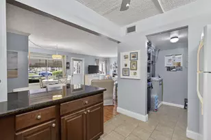 327 Pine Ridge Cir, Greenacres, FL 33463 - Photo 34