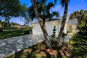 101 Dunes Edge Rd, Jupiter, FL 33477 - Photo 2