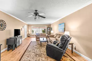 9860 Loquat Tree Run, Boynton Beach, FL 33436 - Photo 6