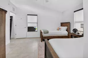 245 Seacrest Ln, Delray Beach, FL 33444 - Photo 34