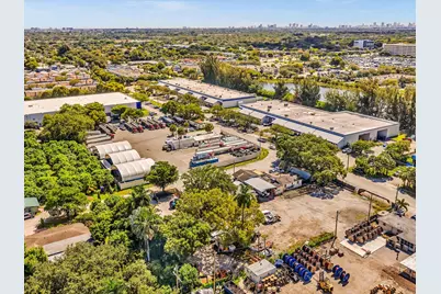 4901 SW 51st Street, Davie, FL 33314 - Photo 64