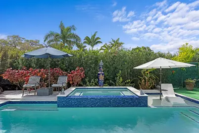 3705 NE 16th Avenue, Oakland Park, FL 33334 - Photo 2