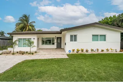 4760 NE 17th Avenue, Oakland Park, FL 33334 - Photo 2