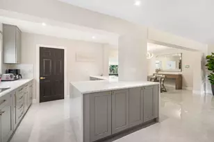4760 NE 17th Ave, Oakland Park, FL 33334 - Photo 10