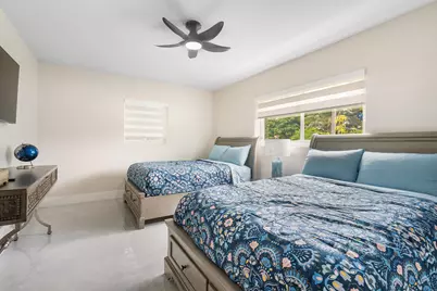 4760 NE 17th Avenue, Oakland Park, FL 33334 - Photo 14