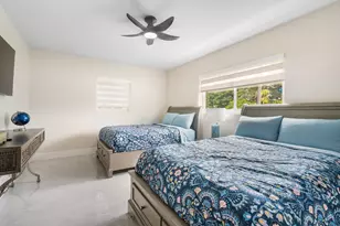 4760 NE 17th Ave, Oakland Park, FL 33334 - Photo 14