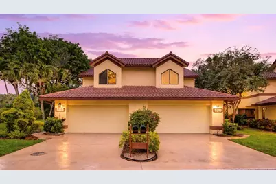 5315 10th Fairway Drive #2, Delray Beach, FL 33484 - Photo 2