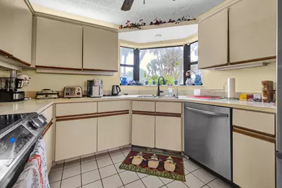 5315 10th Fairway Drive #2, Delray Beach, FL 33484 - Photo 18