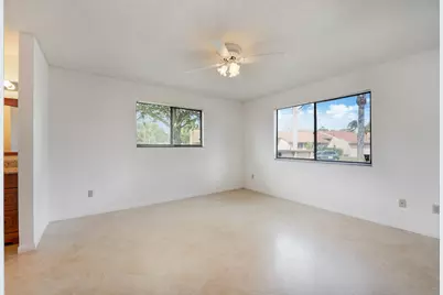 22 Walcott Drive, Boynton Beach, FL 33426 - Photo 10