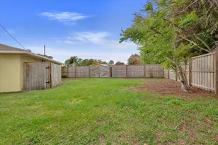 1491 SE Concha St, Port Saint Lucie, FL 34983 - Photo 38
