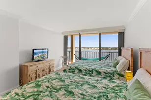 130 Lakeshore Dr, North Palm Beach, FL 33408 - Photo 20