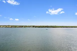 130 Lakeshore Dr, North Palm Beach, FL 33408 - Photo 2