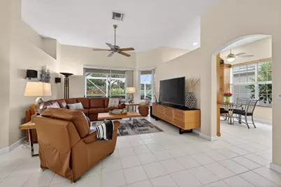 8216 Quail Meadow Trace, West Palm Beach, FL 33412 - Photo 10