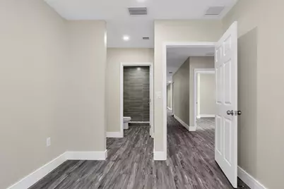 2451 NW 21st Street, Fort Lauderdale, FL 33311 - Photo 14