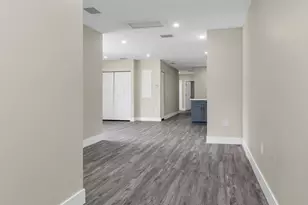 2451 NW 21st St, Fort Lauderdale, FL 33311 - Photo 4