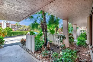 7280 Amberly Ln, Delray Beach, FL 33446 - Photo 6