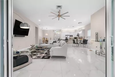 12567 Crested Butte Avenue, Boynton Beach, FL 33437 - Photo 16