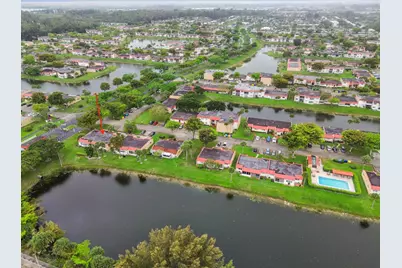 103 Lake Anne Drive, West Palm Beach, FL 33411 - Photo 2