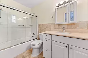 103 Lake Anne Dr, West Palm Beach, FL 33411 - Photo 18